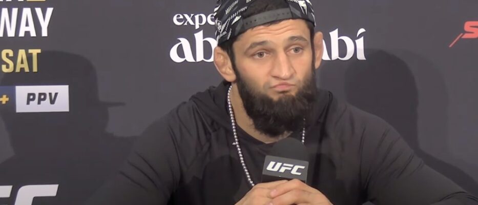 Khamzat Chimaev s’exprime sur la blessure de Whittaker : “Je n’ai jamais voulu lui casser la mâchoire”